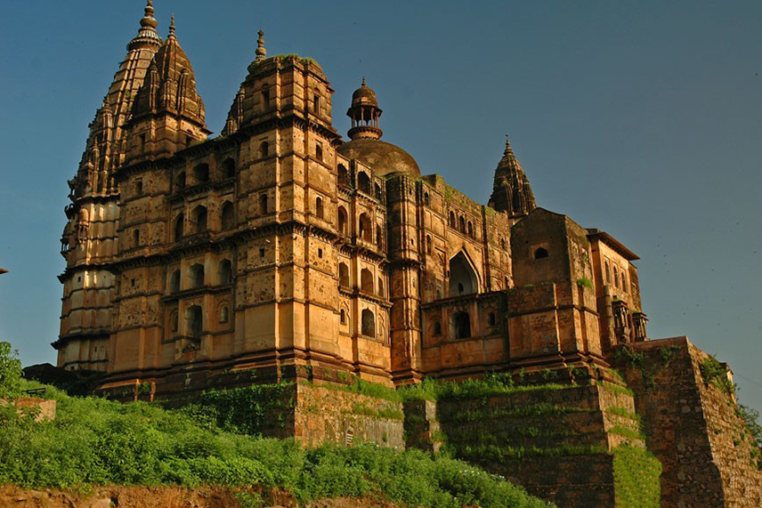 Orchha Tour and Travel Guide